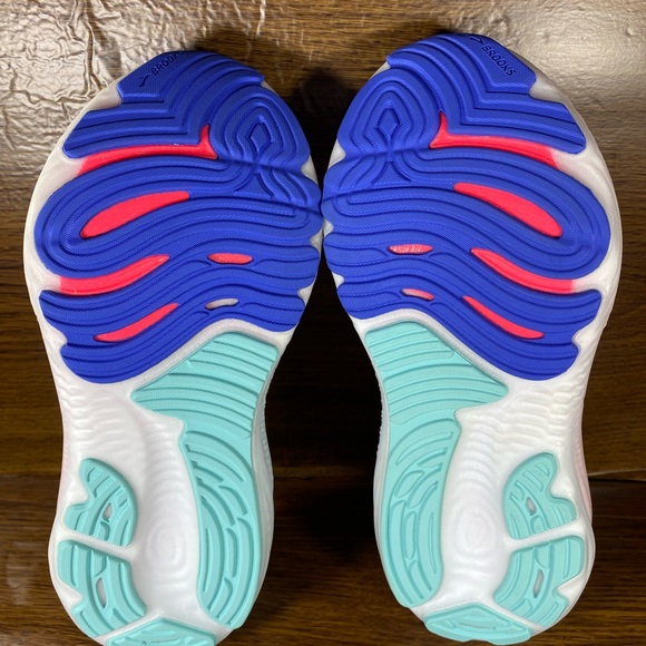 Brooks Glycerin GTS 22 women’s shoe size 7.5 wide read - Picture 12 of 15